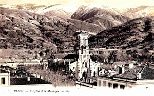 Blida - eglise et Montagne